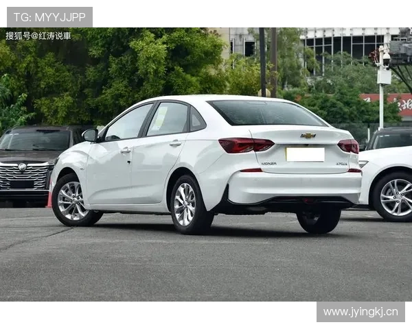 10万内落地的合资车,油耗低空间大,英朗、轩逸和科鲁泽如何选?