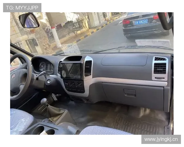 10.98万的海狮房车,适合2人出行,3种内饰布局任你选 10.98万的海狮房车,适合2人出行,3种内饰布局任你选